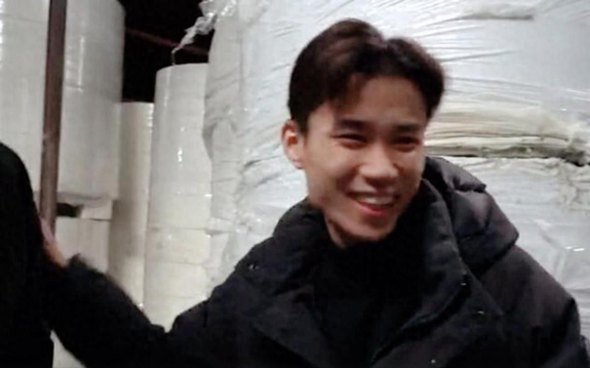 米兰体育中国官网-五年前，他靠倒卖口罩一年狂入60亿元，住5万一夜酒店，如今咋样