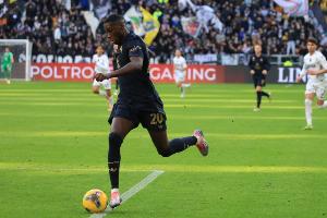 英媒：阿森纳、切尔西、利物浦、维拉和纽卡均有意穆阿尼